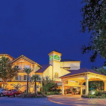 La Quinta By Wyndham Houston Galleria Area-3