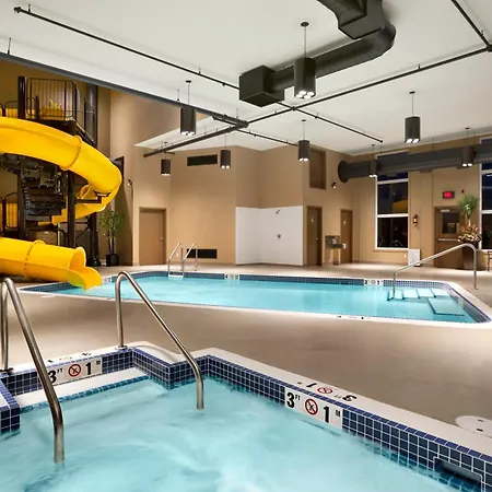 Microtel Inn & Suites By Wyndham Lloydminster-2