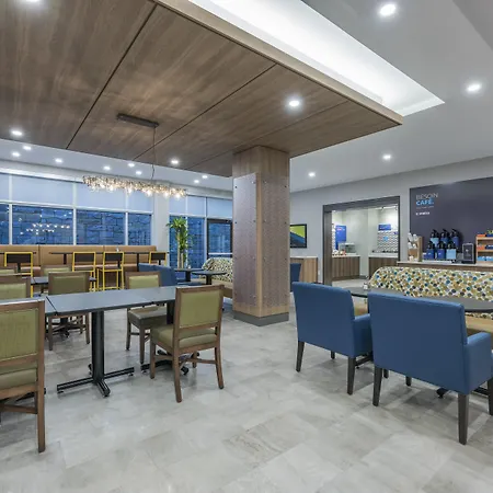 Holiday Inn Express & Suites Moncton By Ihg-3