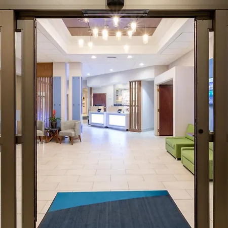Holiday Inn Express Hotel & Suites Minneapolis-Downtown Convention Center By Ihg-2