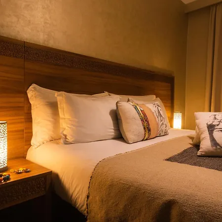 Dellarosa Boutique Hotel And Spa-2