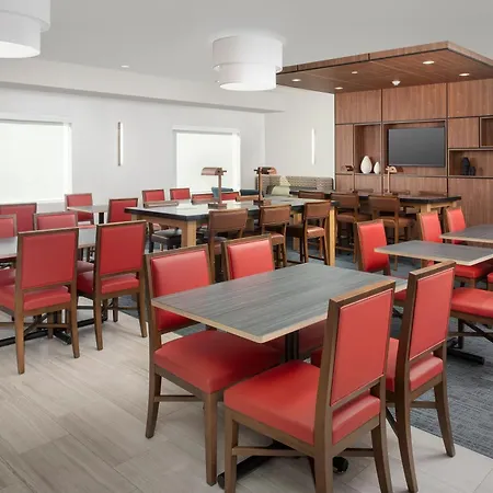 Holiday Inn Express Puyallup By Ihg-3