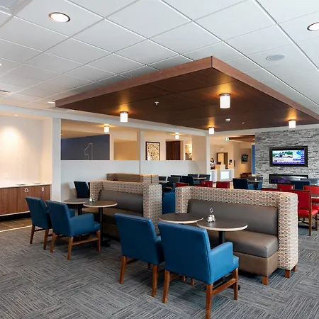 Holiday Inn Express - Lethbridge Southeast By Ihg-2