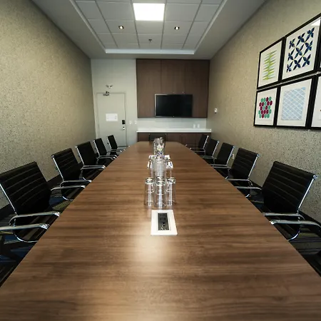 Holiday Inn Express & Suites - West Edmonton-Mall Area By Ihg-3