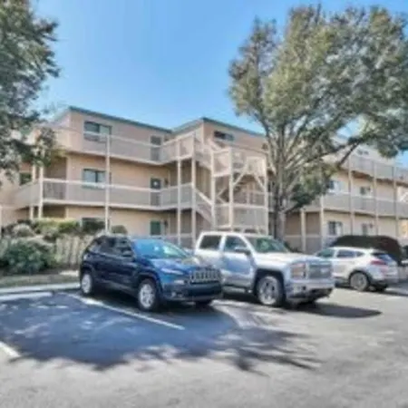 Shore Drive, Myrtle Beach 2 Bd/2Ba Condo-2