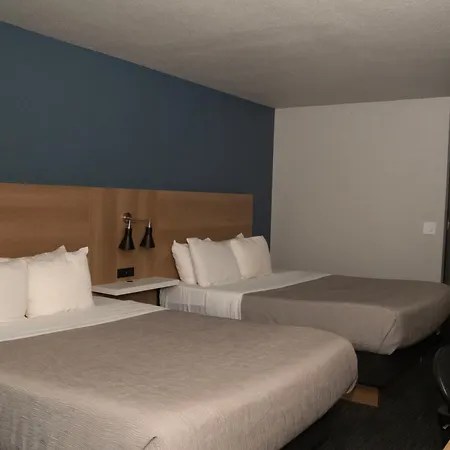 Quality Inn Portland Airport Pdx-2