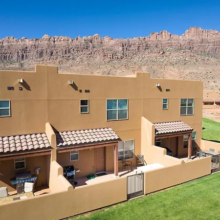Rim Village Vistas 14A2-3