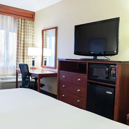 Doubletree By Hilton Holland-3