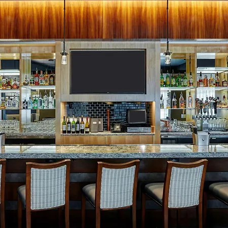 Doubletree By Hilton Charlotte Uptown-3