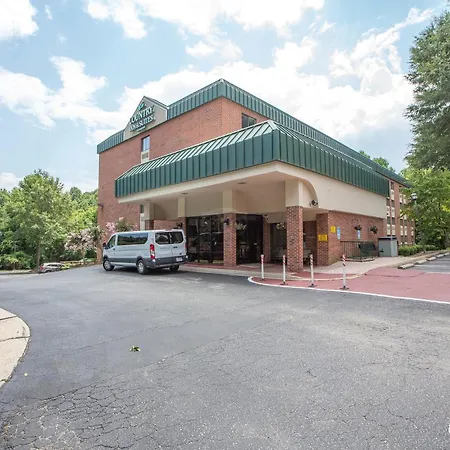 Country Inn & Suites By Radisson, Williamsburg East Busch Gardens , Va-2