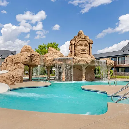 Polynesian Hotel & Suites-3