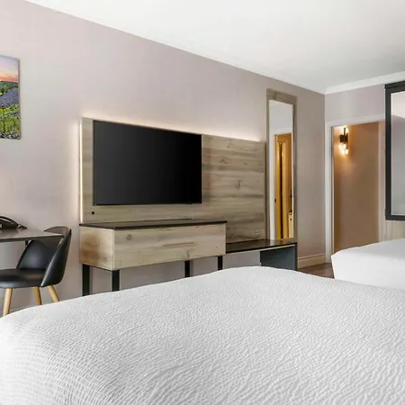 Best Western Plus Edmundston-2