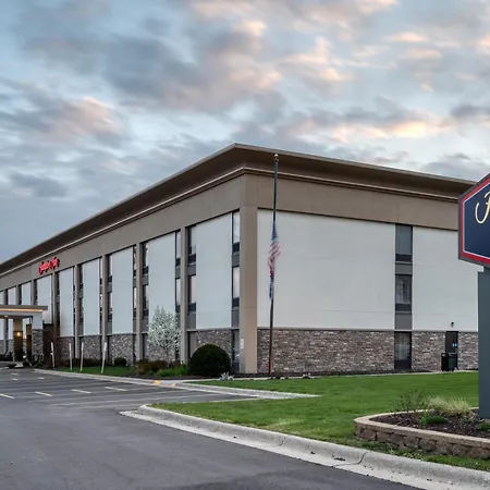 Hampton Inn Janesville-3