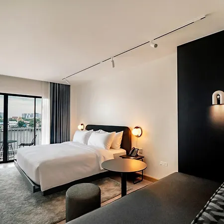 The Standardx, Bangkok Phra Arthit-3