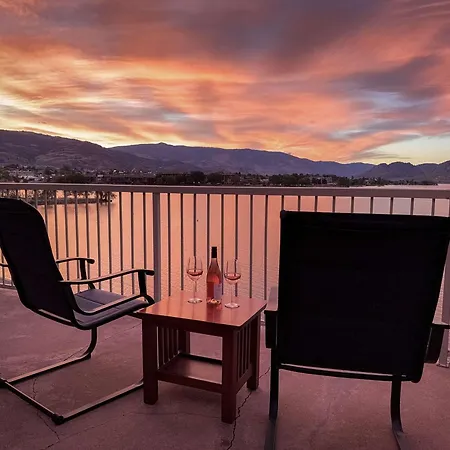Coast Osoyoos Beach Hotel-2