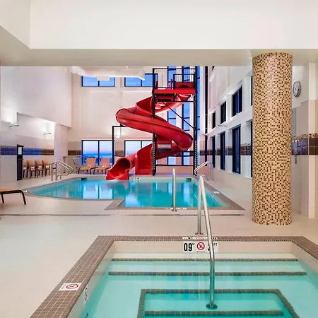 Courtyard By Marriott Calgary South-2