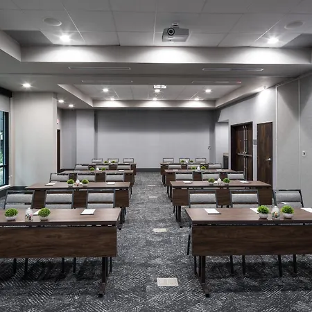 Courtyard By Marriott Houston Heights/I-10-3