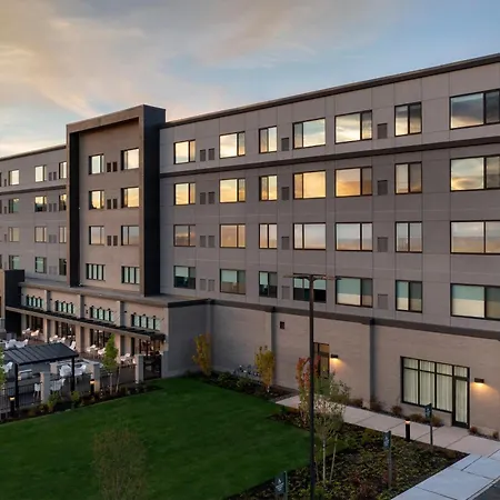 Element By Marriott Seattle Sea-Tac Airport-2