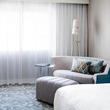 Courtyard By Marriott Scottsdale Old Town-3