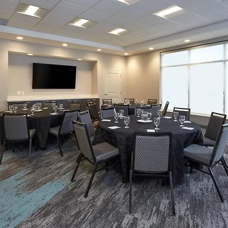 Towneplace Suites By Marriott Hamilton-3
