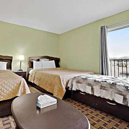Niagara Lodge & Suites-3