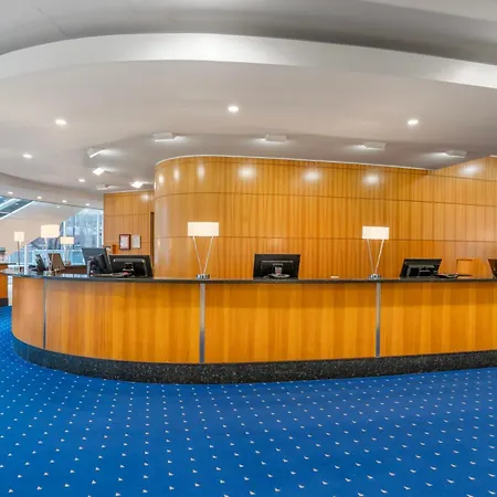 Embarc Vancouver-2