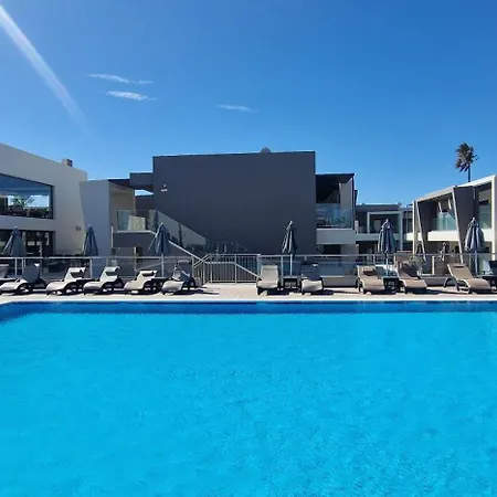 Cosmopolitan Hotel-2