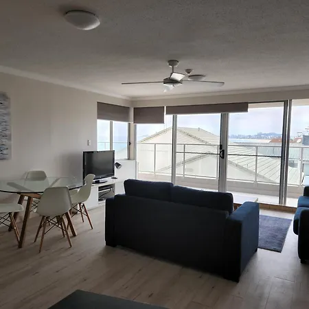 Pacific Surf Absolute Beachfront Apartments-3