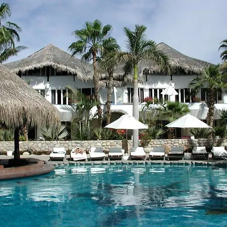 Club Cascadas De Baja-2