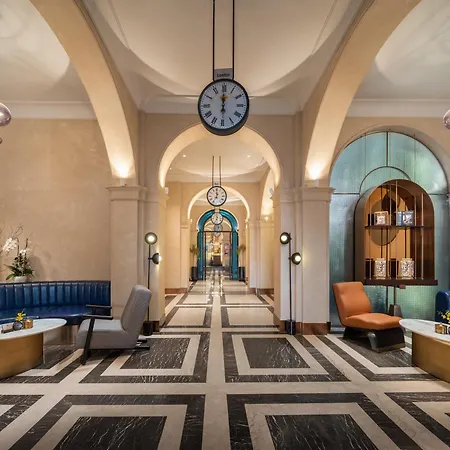Grand Hotel Du Lac Boutique Saigon-2
