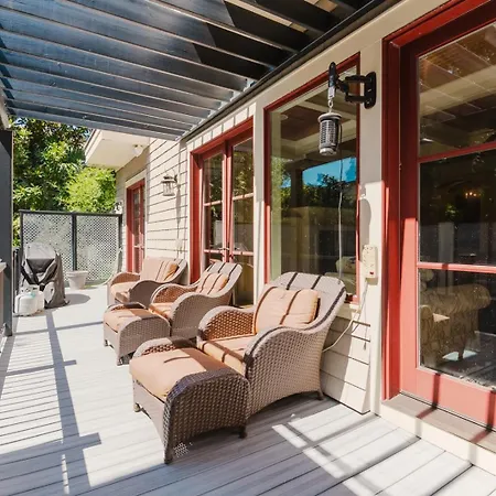 28 Pelican Street-2