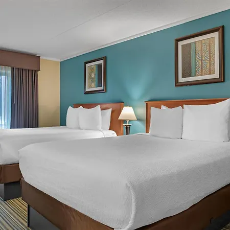 Best Western Plus Traverse City-3