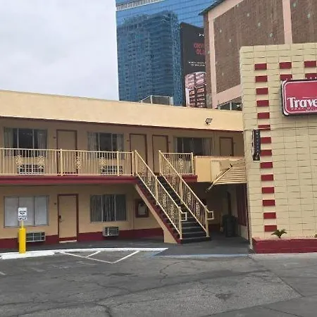 Travelsuites Inn-3