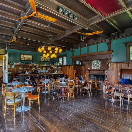 Apple Tree Inn-2
