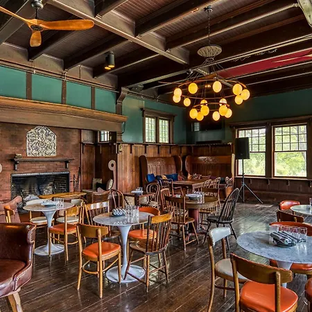 Apple Tree Inn-3