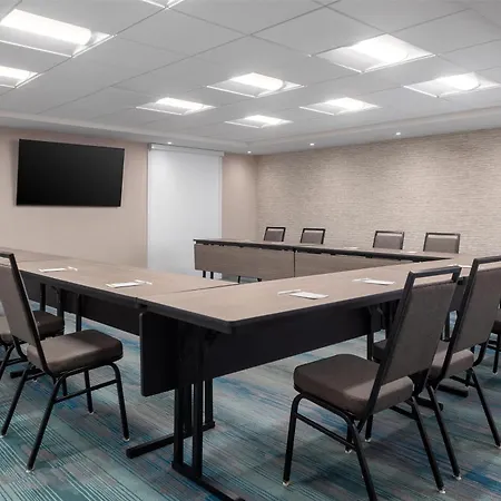 Home2 Suites By Hilton Kitchener-3