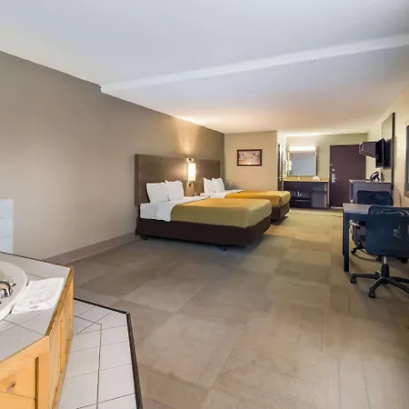 Econo Lodge Duluth Near Miller Hill Mall-3