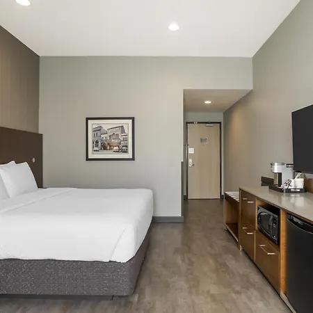 Best Western Plus East Side-2