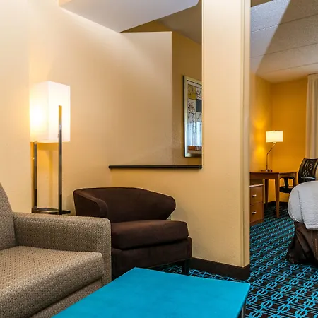 Fairfield Inn & Suites By Marriott Nashville At Opryland-3