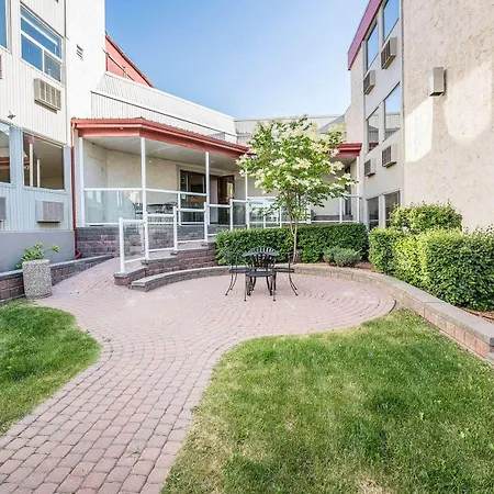 Quality Inn & Conference Centre-2