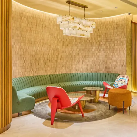 Kin Hotel Thi Sach Edition-2