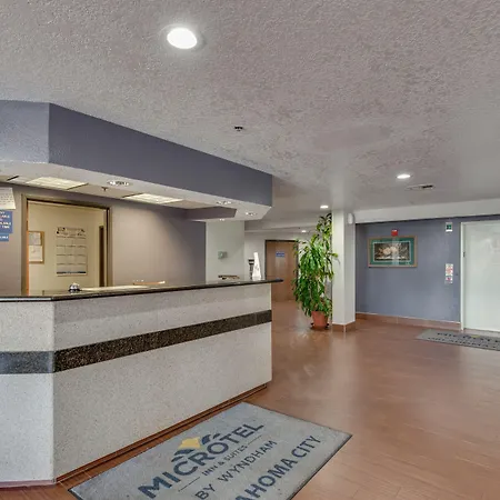 Microtel Inn & Suites By Wyndham Oklahoma City Airport-2