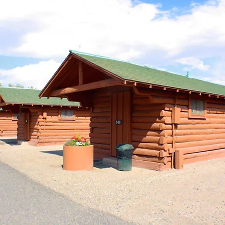 Buffalo Bill Cabin Village-2
