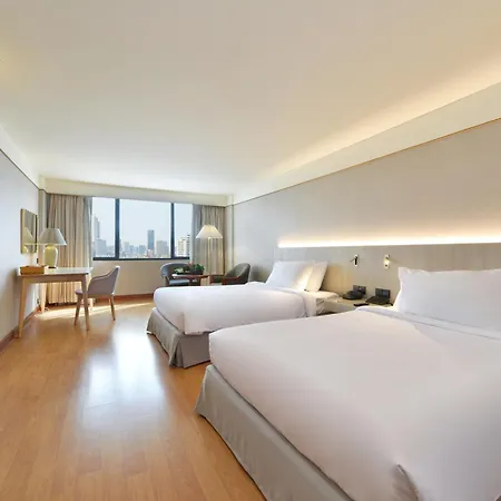 Twin Towers Hotel-2
