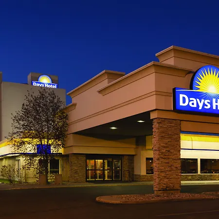 Border Inn & Suites-3