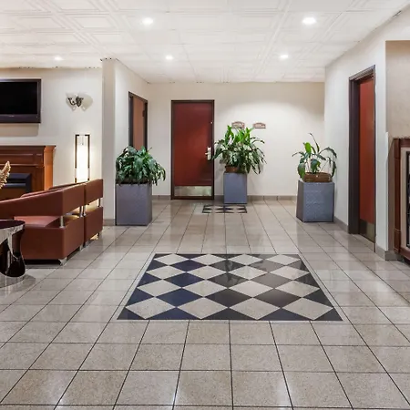 Baymont By Wyndham Columbia Fort Jackson-3