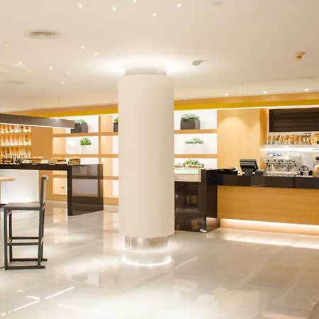Holiday Inn Bangkok By Ihg-2