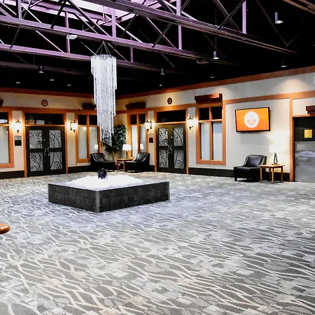 Canad Inns Destination Centre Polo Park-3
