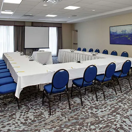 Hilton Garden Inn Toronto-Oakville-3