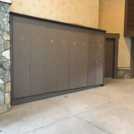 Manor Vail Lodge-3